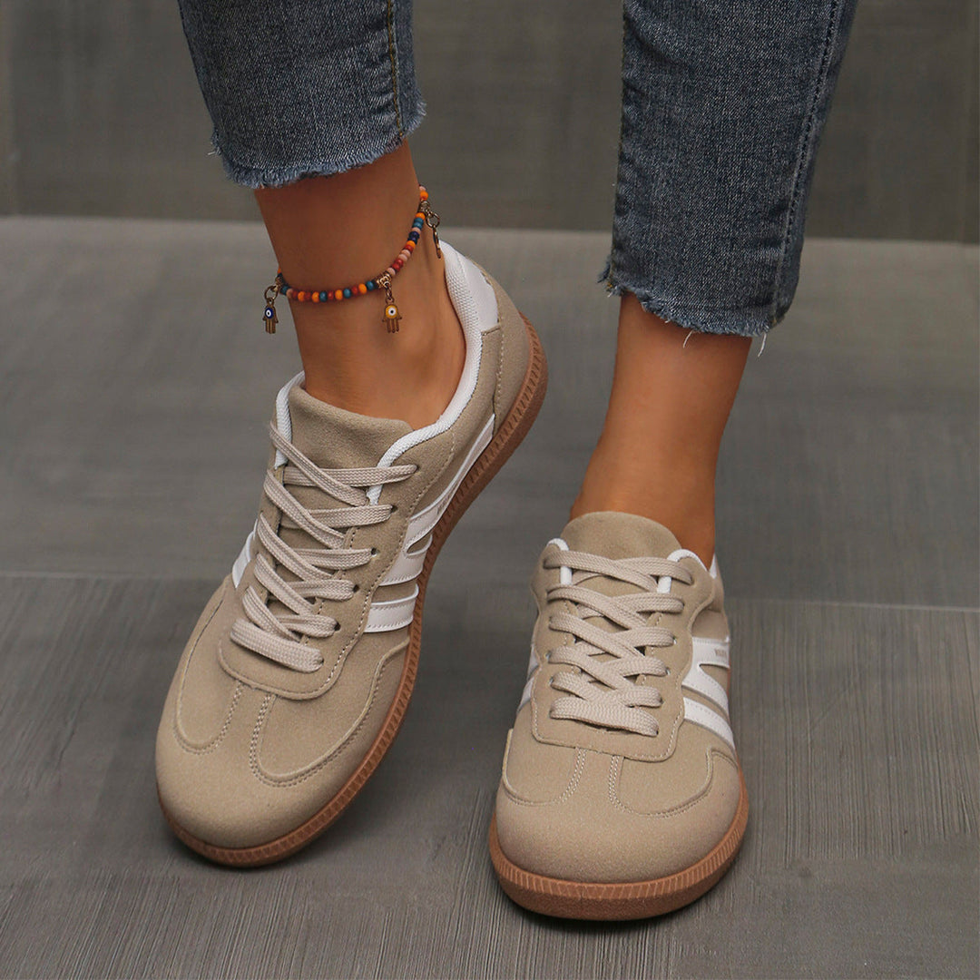 Bella - Comfort Walking Sneakers