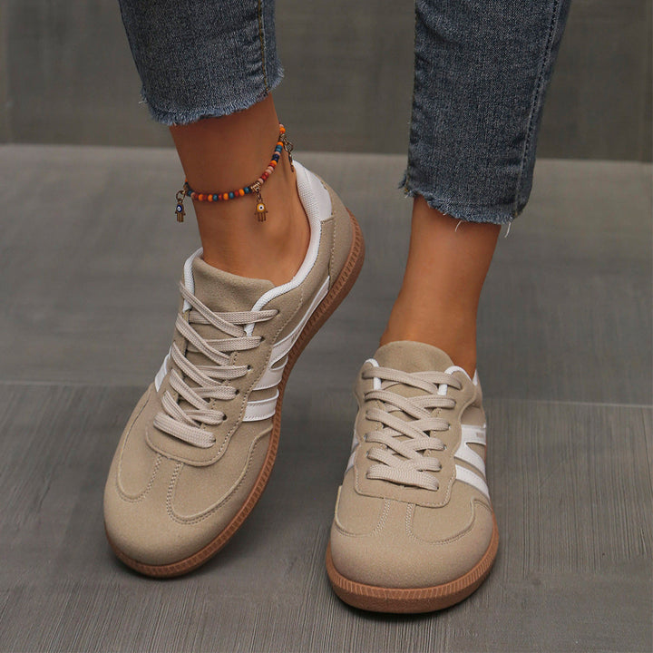 Bella - Comfort Walking Sneakers
