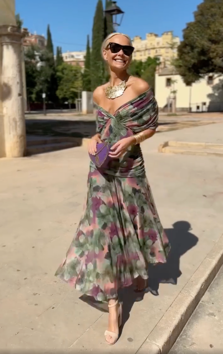 Sophia - Elegant Floral Pleated Dress