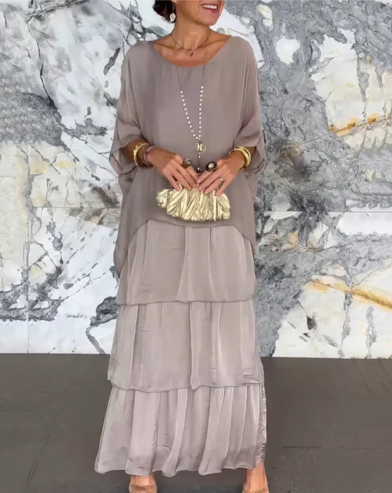 Bonnie - Elegant Flowing Maxi Dress
