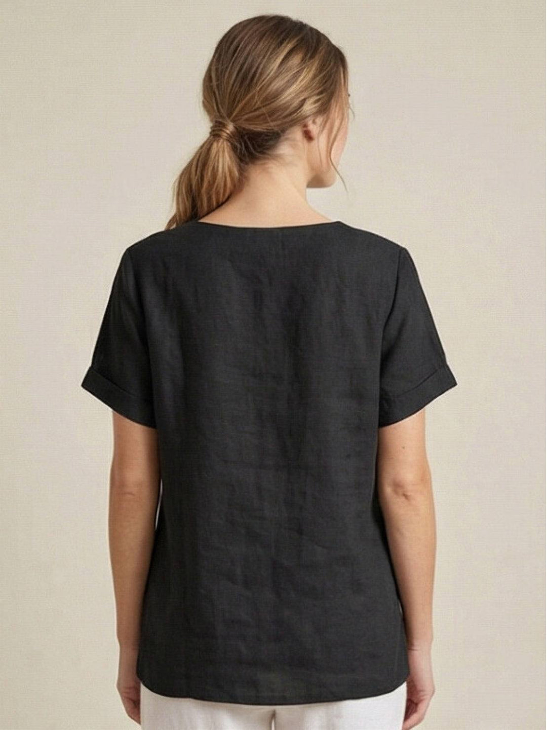 Eleanor | Women’s Linen Round Neck Button Blouse