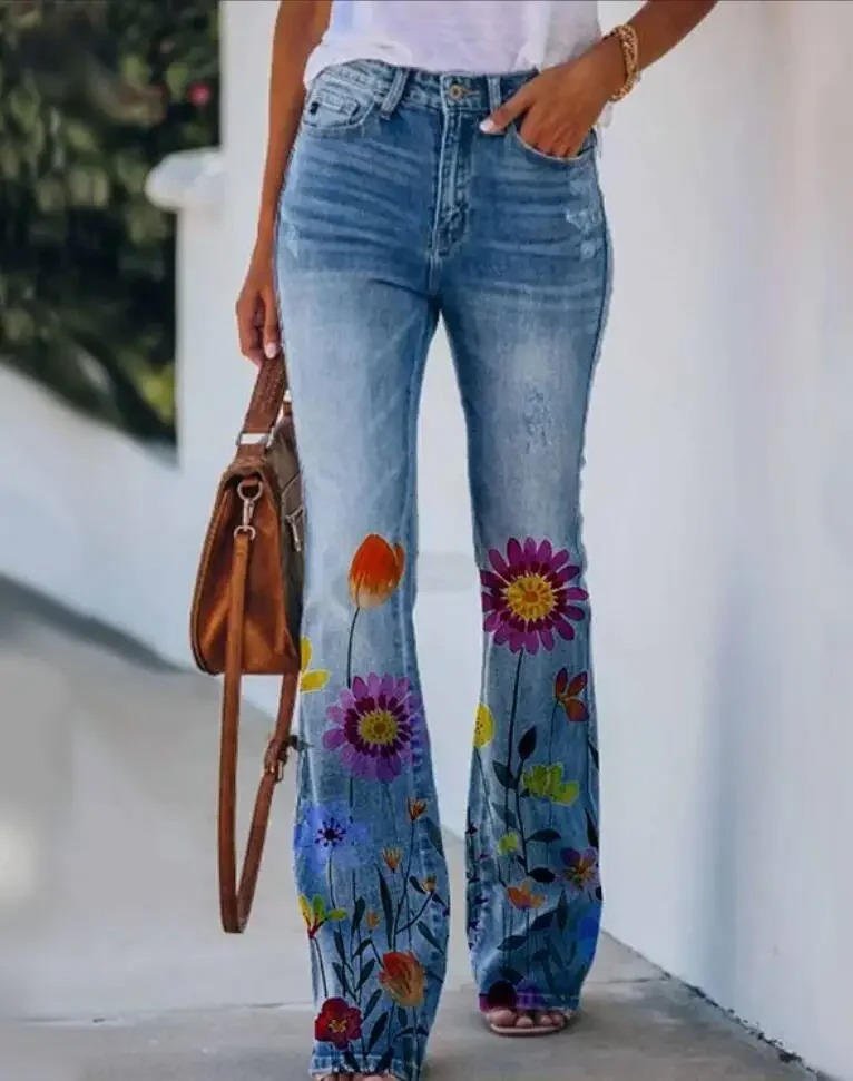 Ava | Women's High-Waist Botanical Floral Flare Jeans