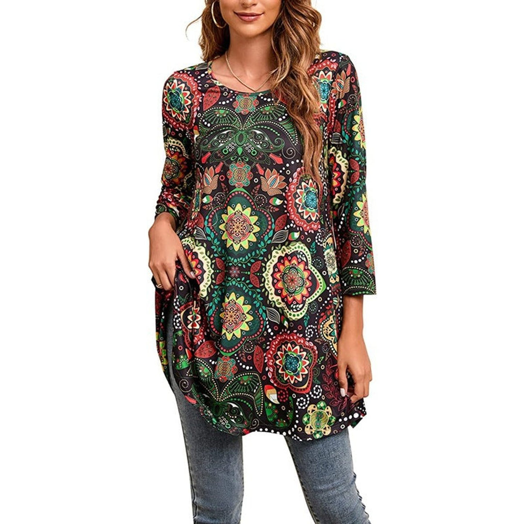 Evelyn | Women's Mandala Print 3/4 Sleeve Swing Tunic Top